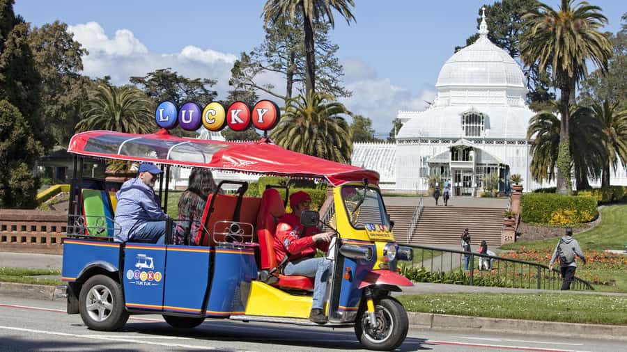 San Francisco: Private City Tour by Electric Tuk-Tuk - Golden Gate and Alcatraz views, timed for real comfort