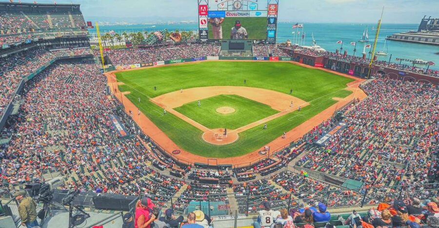 San Francisco: San Francisco Giants Baseball Game Ticket - Mobile Ticket Entry and Skipping the Line
