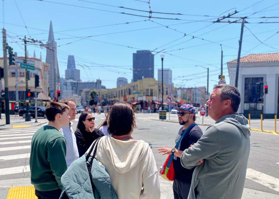 San Francisco: Secret Food Tour of North Beach and Chinatown - North Beach and Chinatown in one afternoon