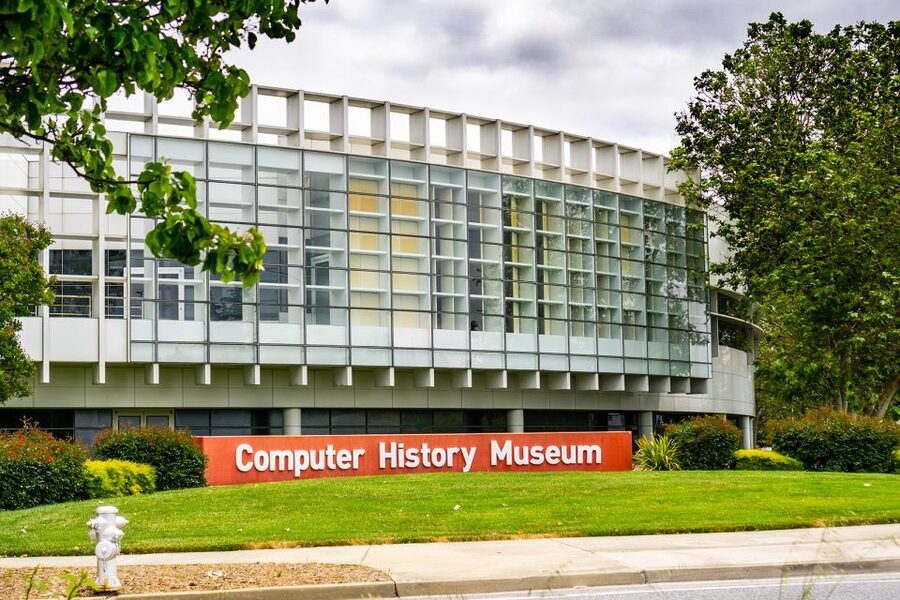 San Francisco: Silicon Valley Private Tour with Hotel Pickup - Googleplex: break time plus the inside-the-machine perspective