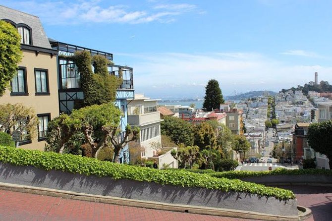 San Francisco Urban Hike: Coit Tower, Lombard Street and North Beach - Entering San Francisco mode at Levi’s Plaza Park and the Filbert Steps