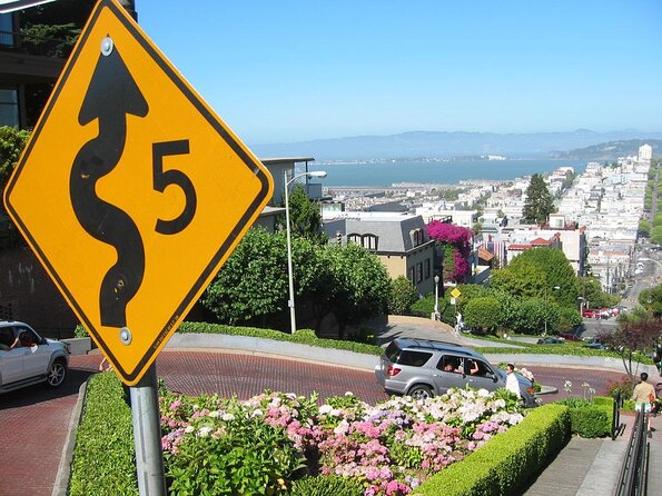 San Francisco Urban Hike: Coit Tower, Lombard Street and North Beach - Jack Early Park and Russian Hill: why Lombard Street is better with legs