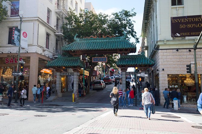 San Francisco: Vegas, Sedona, Antelope, 7-Day Tour - Barstow outlets and the Las Vegas Strip bus tour