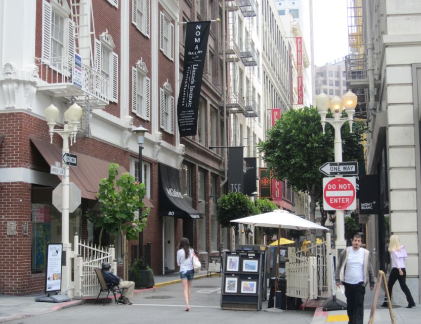 San Francisco: Vintage Murder Mystery Guided Walking Tour - Finding the Tour at Lotta’s Fountain (Market and Kearney)