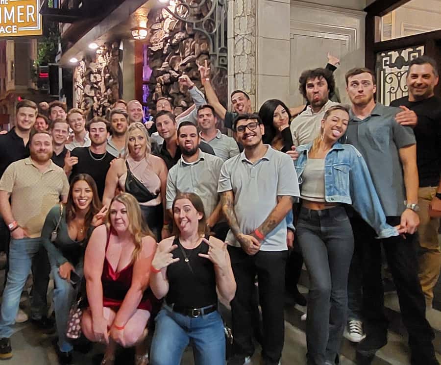 SF Pub Crawl and Clubbing Experience - Nob Hill and Union Square are a smart pairing for a night out