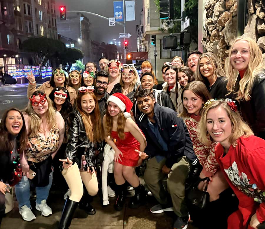SF Pub Crawl and Clubbing Experience - Skip-the-line club entry and the express security check