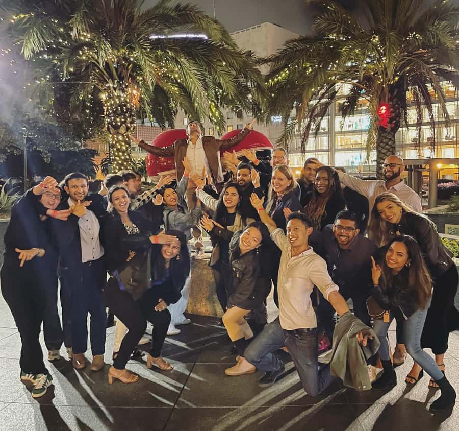 SF Pub Crawl and Clubbing Experience - The Hawthorn Club note: why one stop can make or break your night