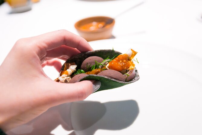 The 10 Tastings of San Francisco: Private Food Walking Tour - Stop 1: the first tastings and getting your SF food map