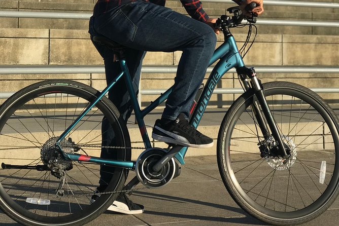 The Best of San Francisco eBike Tour - Mission District murals, how the city tells stories at street level