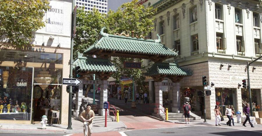 Top 10 Streets of SF, Chinatown & North Beach Highlights - What to Expect on Your Feet: Shoes, Weather, and a Realistic Pace