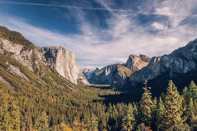 Yosemite National Park - One Way Trip - Tunnel View: the big panorama stop and what to look for